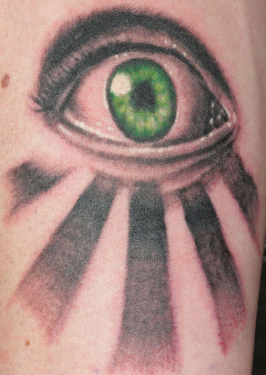 Eye tattoo