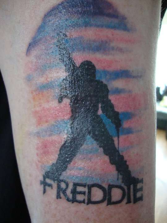 freddie mercury statue tattoo