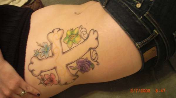 Cross tattoo tattoo