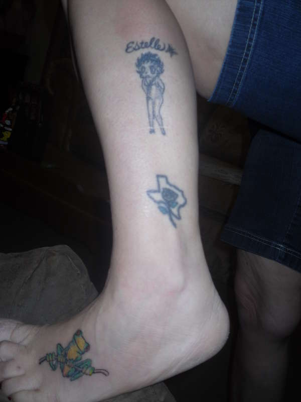 left leg tattoo