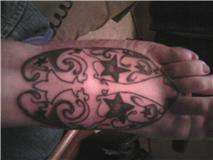 outline of foot tat tattoo
