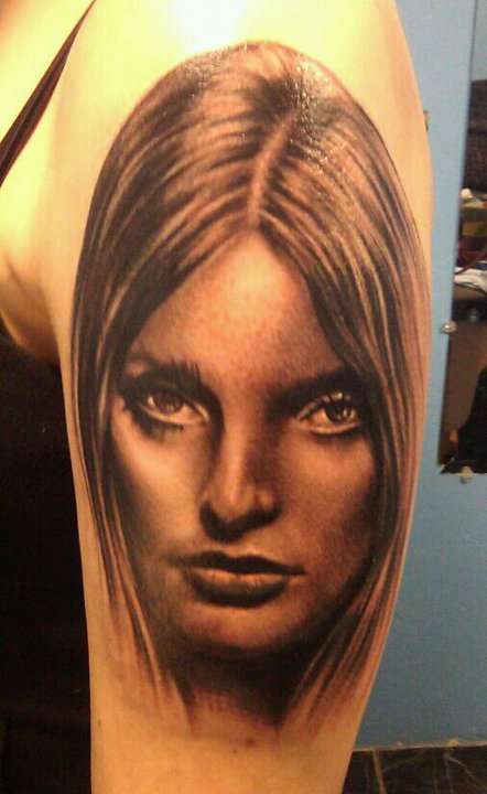 Sharon Tate tattoo