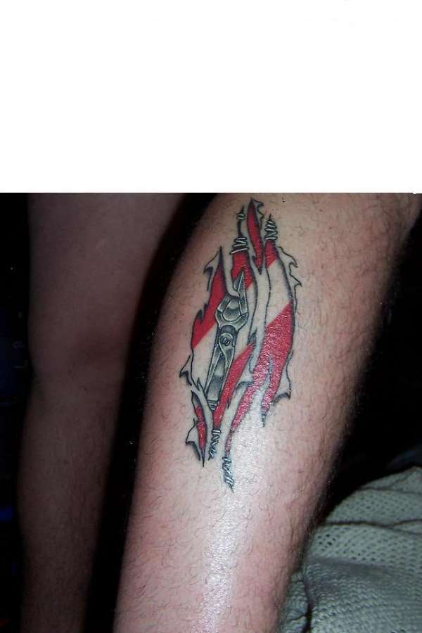 SpearTip with diveflag in back tattoo