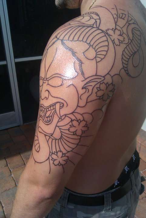 outline tattoo
