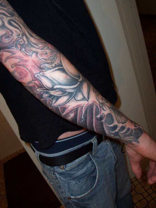 Sleeve tattoo
