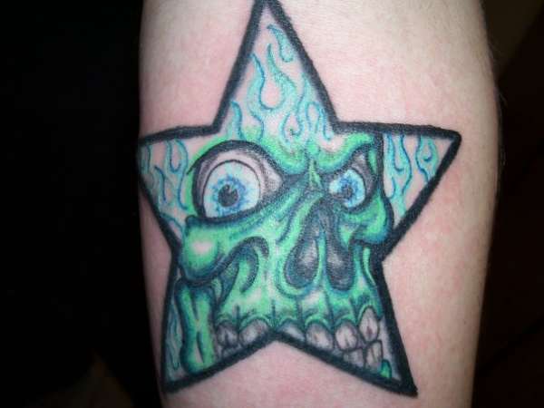 color skull tattoo