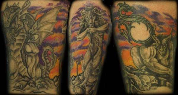 leg pc tattoo