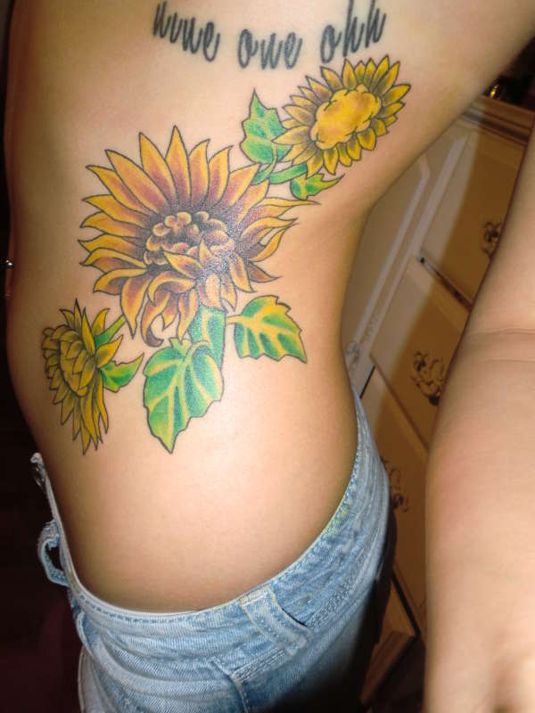 Sunflowers& 910 tattoo