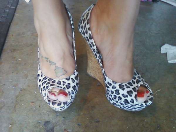 hawaiian island tattoo