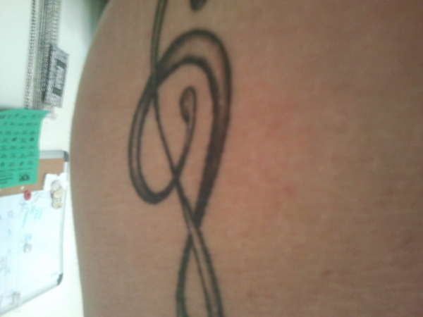 G clef tattoo