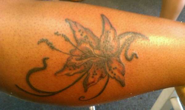 lily tattoo