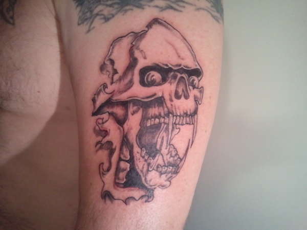 skull face tattoo
