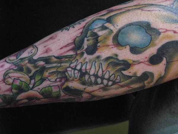 skull hit tattoo