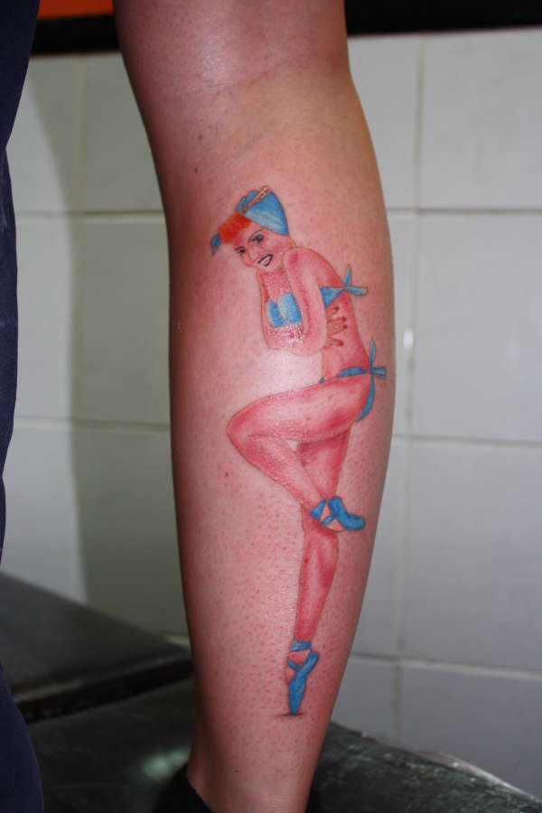 pin up tattoo
