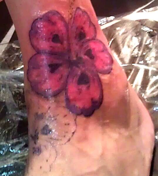 Best Coolest Neatest Hawaiian Flower Tattoo trickstattoo tattoo