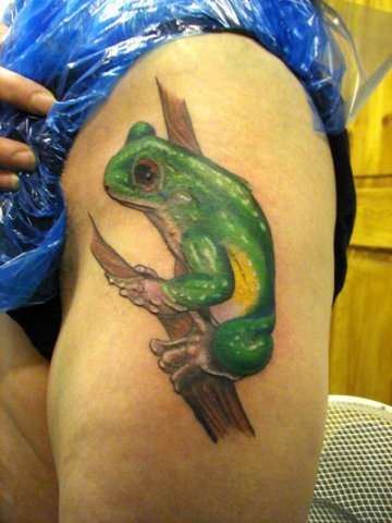frog tattoo