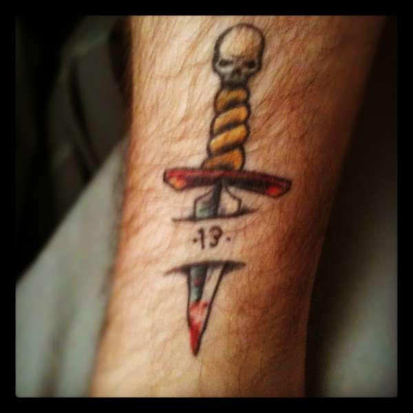 Dagger of Pain tattoo