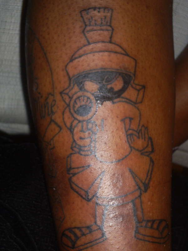 Marvin the Martian (leg sleeve part 3 b4 color) tattoo