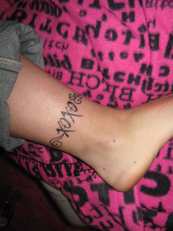 Xoxo tattoo