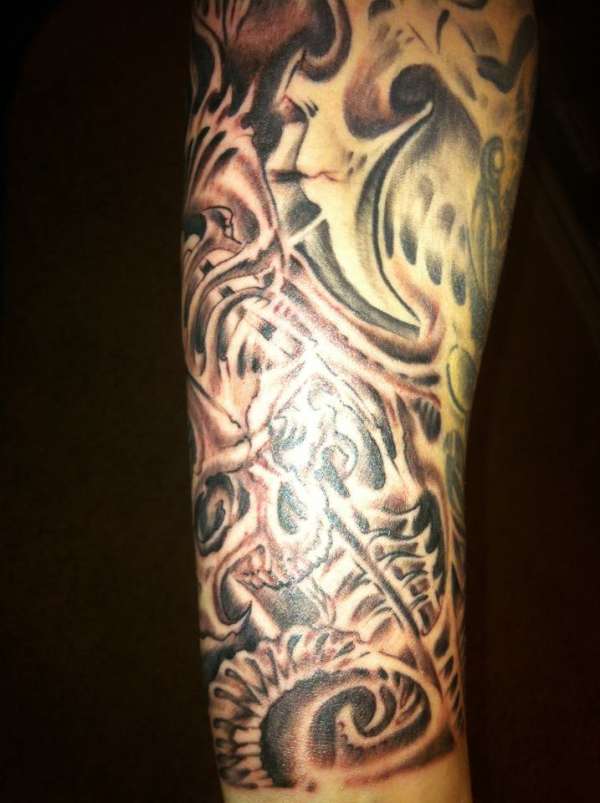bio-organic (ish) tattoo