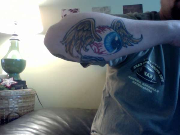 flying eyeball tattoo flying eyeball tattoo