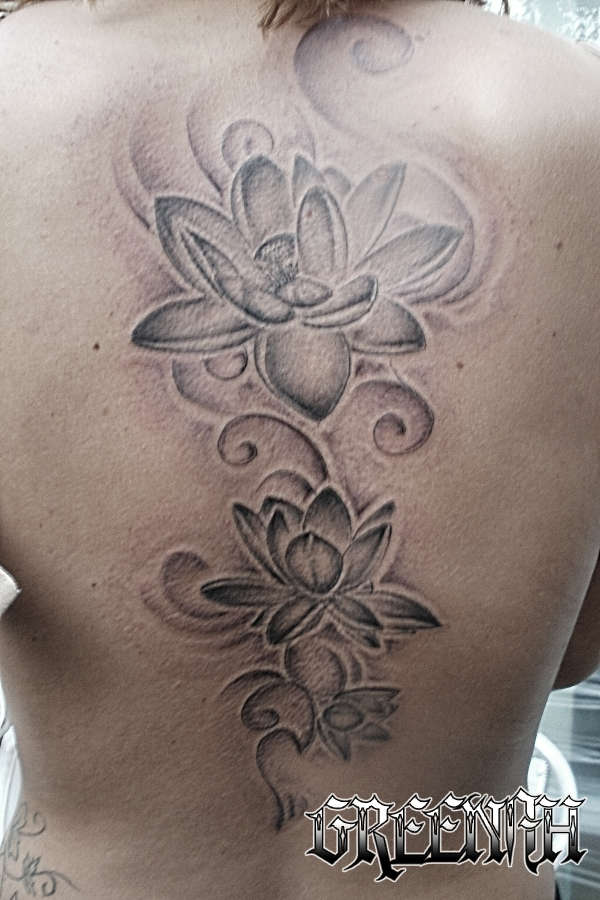 Flowers Back tattoo