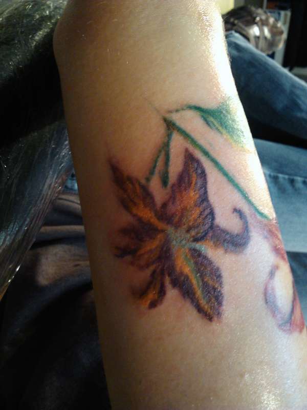 pt 2 of flowers tattoo