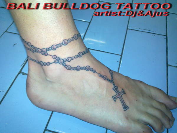 cross tattoo