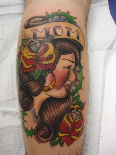 mom tattoo