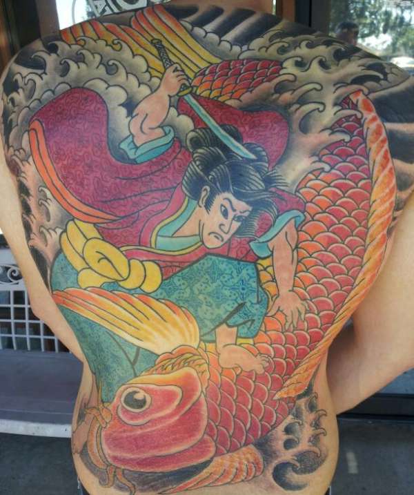 Oniwakamaru slays giant carp tattoo