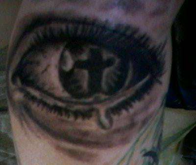 eye tattoo