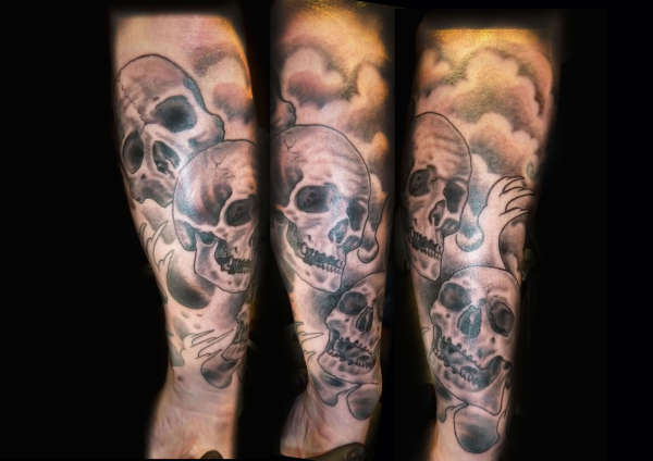 3 skulls tattoo