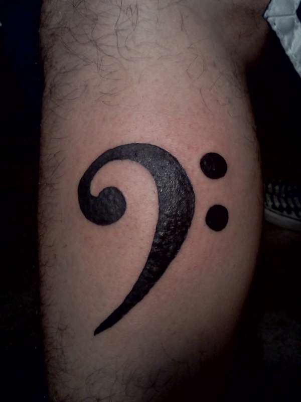 bass cleff tattoo