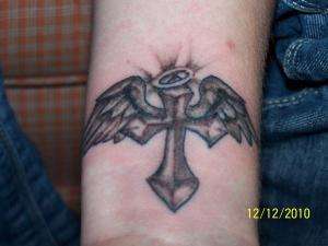 cross tattoo