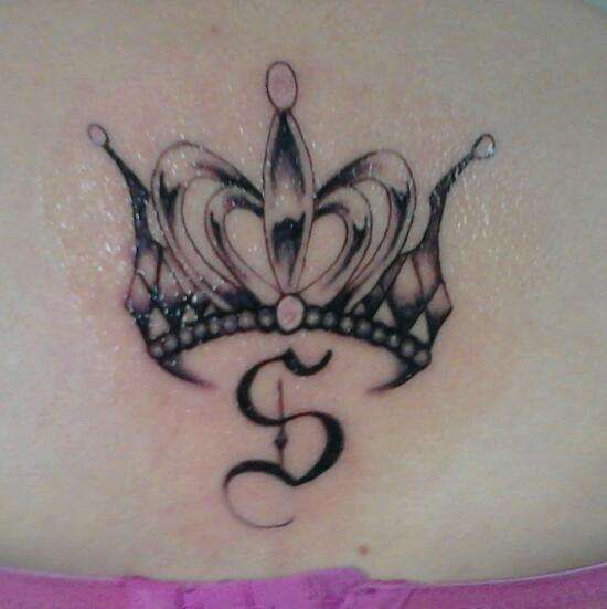 crown tattoo