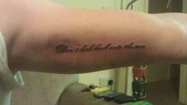 dont look back into the sun tattoo