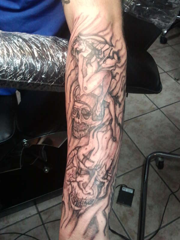 arm tattoo