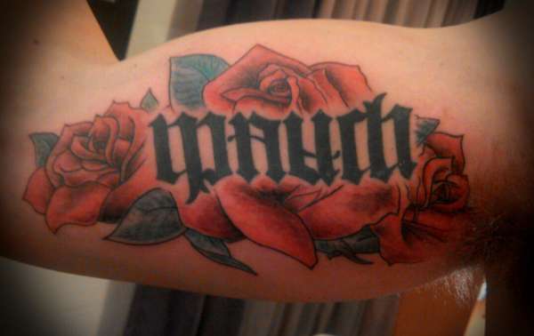 Roses tattoo