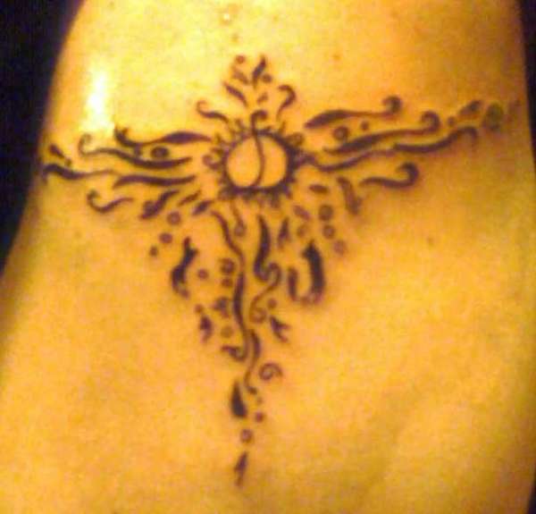 swirly tattoo