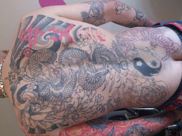 Back tattoo all outlined tattoo