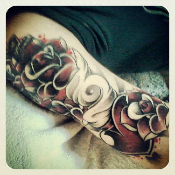Roses and sacred heart (Cover up) tattoo