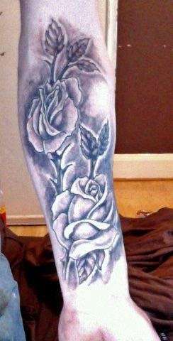 Roses tattoo