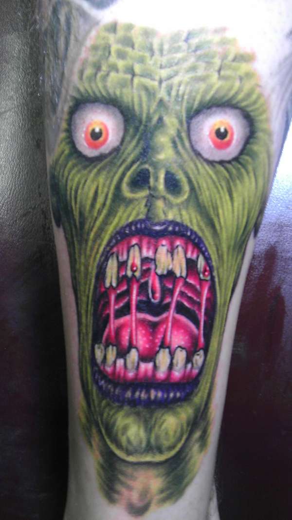 freehand zombie tattoo