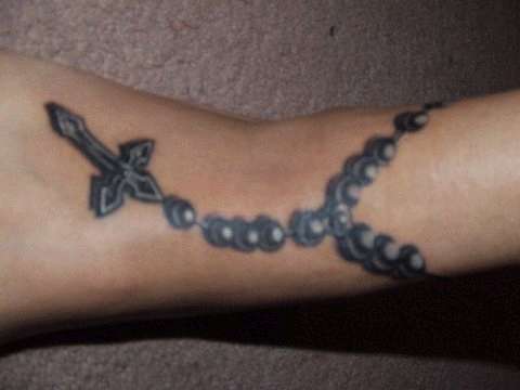 mii liil rosarii tattoo