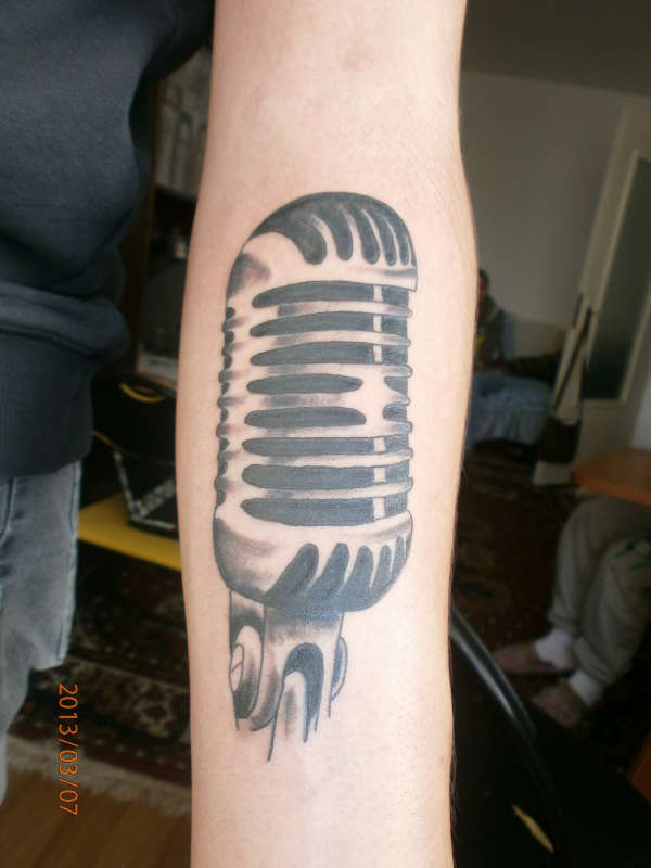 microphone tattoo tattoo