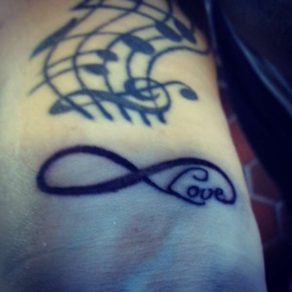 Love tattoo