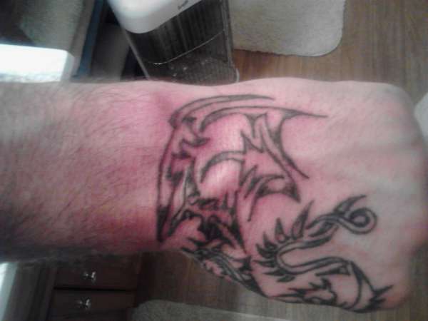 tribal dragon2 tattoo