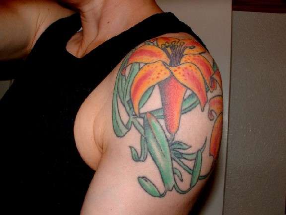 Lilly tattoo
