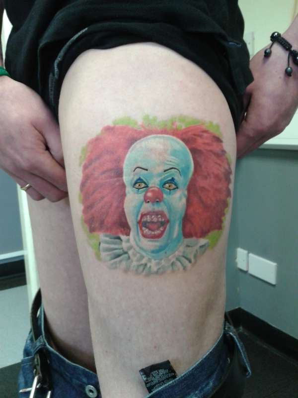 penny wise / clown / I.T tattoo