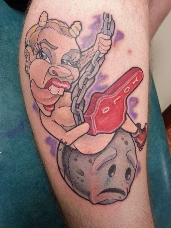 Miley Cyrus Wrecking Ball tattoo